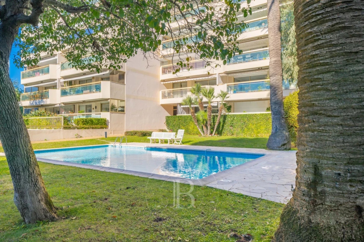 Luxury Apartment for sale in Cannes, 1 850 000 €, Photo 4