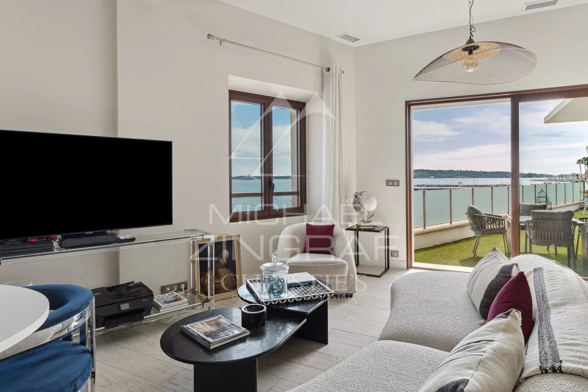 Maison de luxe à vendre à Cannes, 2 950 000 €, Photo 3