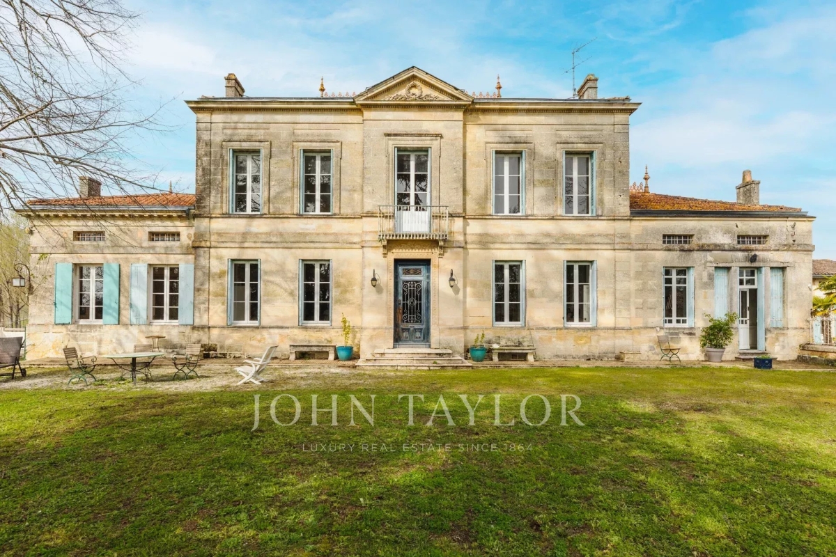 Maison de luxe à vendre à Bordeaux, 2 100 000 €, Photo 1