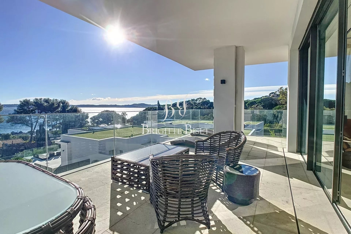 Appartement de luxe à vendre à Sainte-Maxime, 1 650 000 €, Photo 3