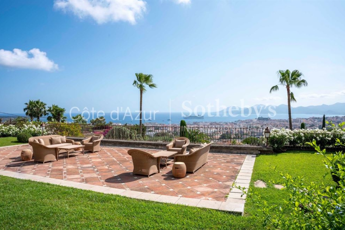Luxury House for sale in Cannes, 25 000 000 €, Photo 4