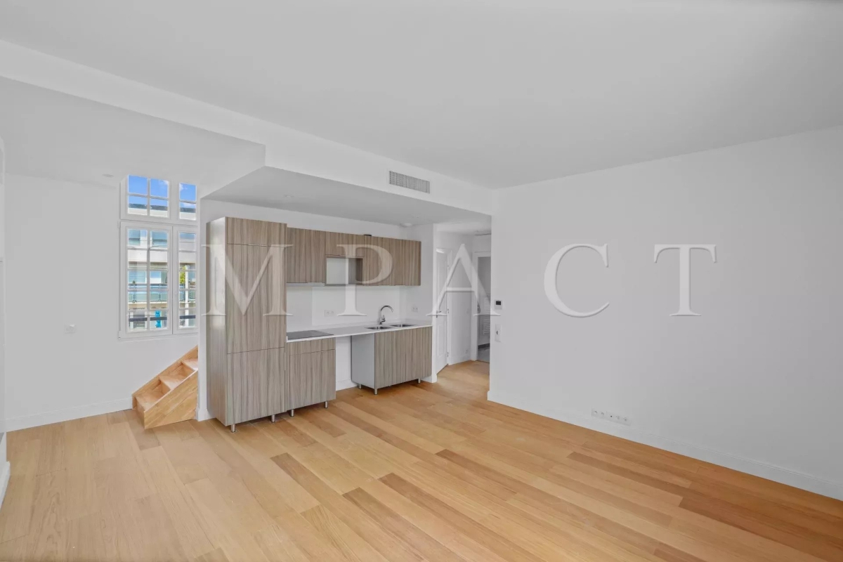 Appartement de luxe à vendre à Antibes, 569 000 €, Photo 1