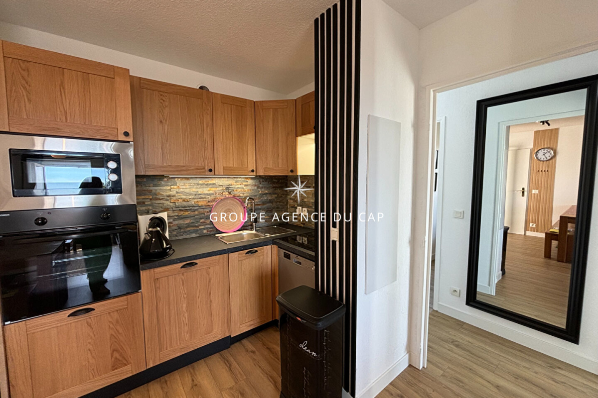 Luxury Apartment for sale in Saint-Aygulf, 329 000 €, Photo 5