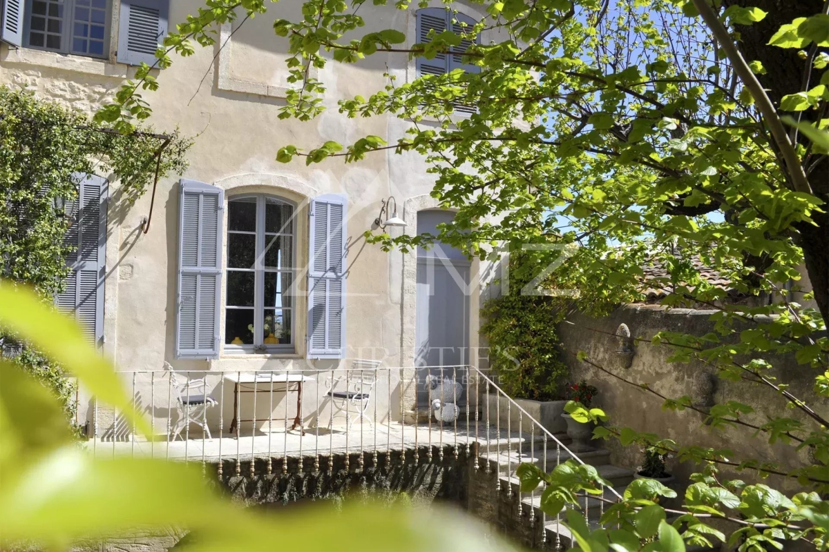 Maison de luxe à vendre à Châteauneuf-de-Gadagne, 1 580 000 €, Photo 2