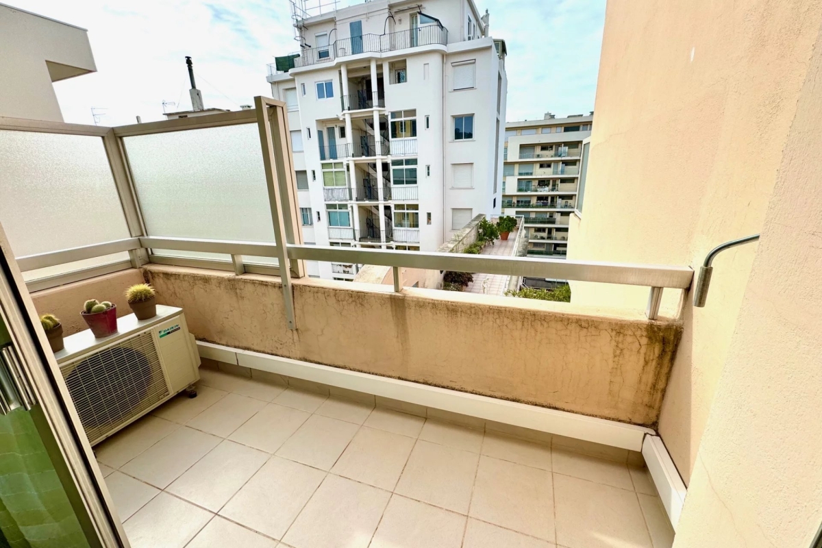 Appartement de luxe à vendre à Cannes, 799 000 €, Photo 4
