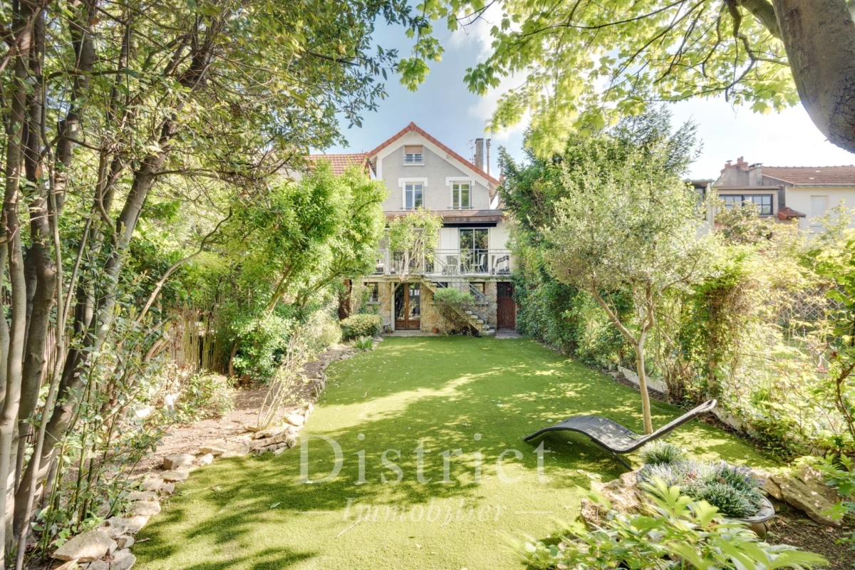 Maison de luxe à vendre à Issy-les-Moulineaux, 1 445 000 €, Photo 2