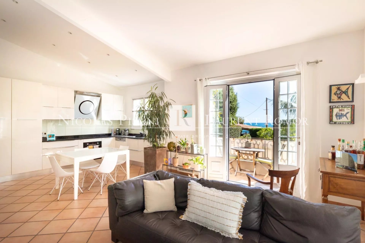 Luxury House for sale in Èze, 2 600 000 €, Photo 3