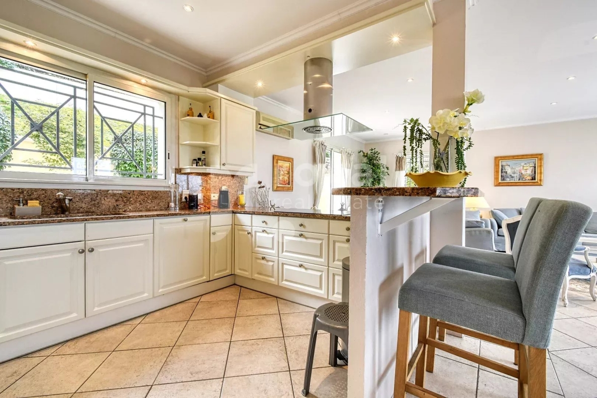Maison de luxe à vendre à Mougins, 2 490 000 €, Photo 6
