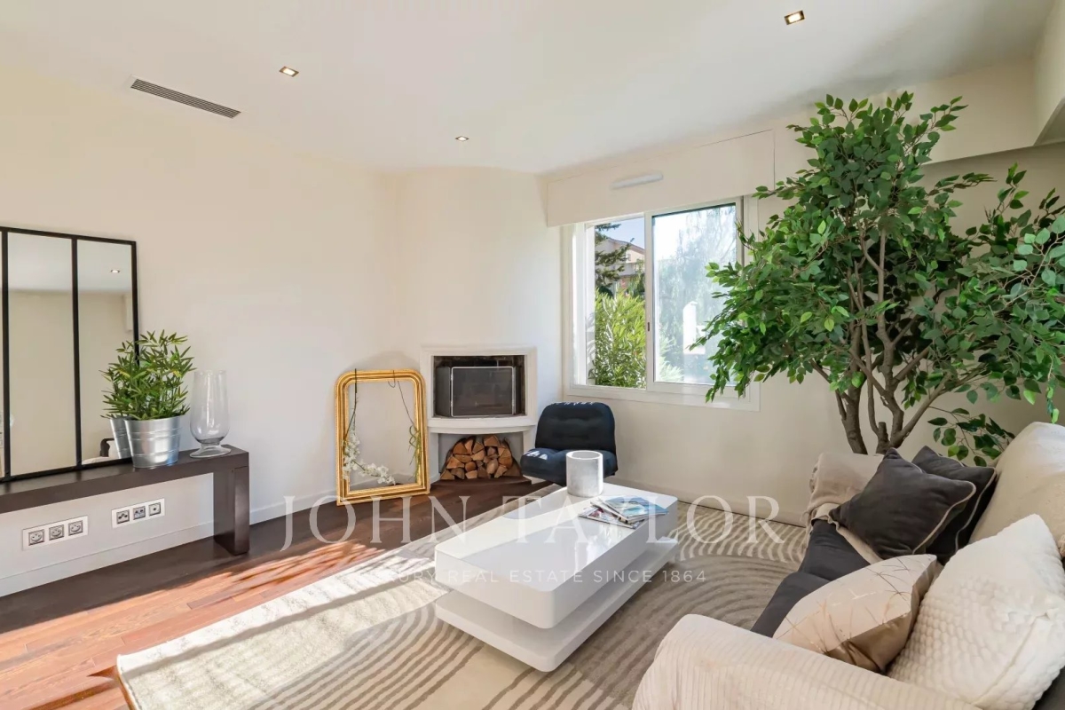 Maison de luxe à vendre à Saint-Jean-Cap-Ferrat, 2 750 000 €, Photo 7