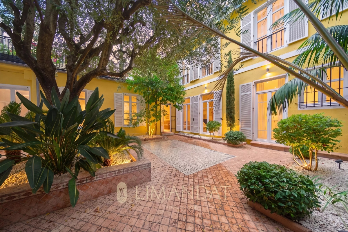 Maison de luxe à vendre à Cannes, 1 950 000 €, Photo 1