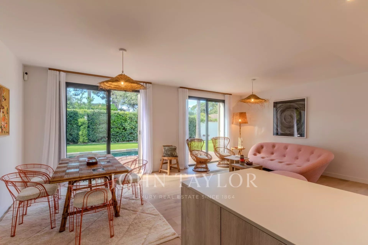 Luxury House for sale in Antibes, 2 980 000 €, Photo 6