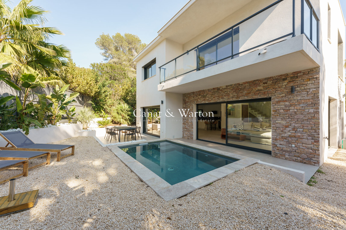 Maison de luxe à vendre à Saint-Raphaël, 1 199 000 €, Photo 1