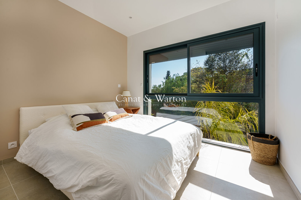 Maison de luxe à vendre à Saint-Raphaël, 1 199 000 €, Photo 7