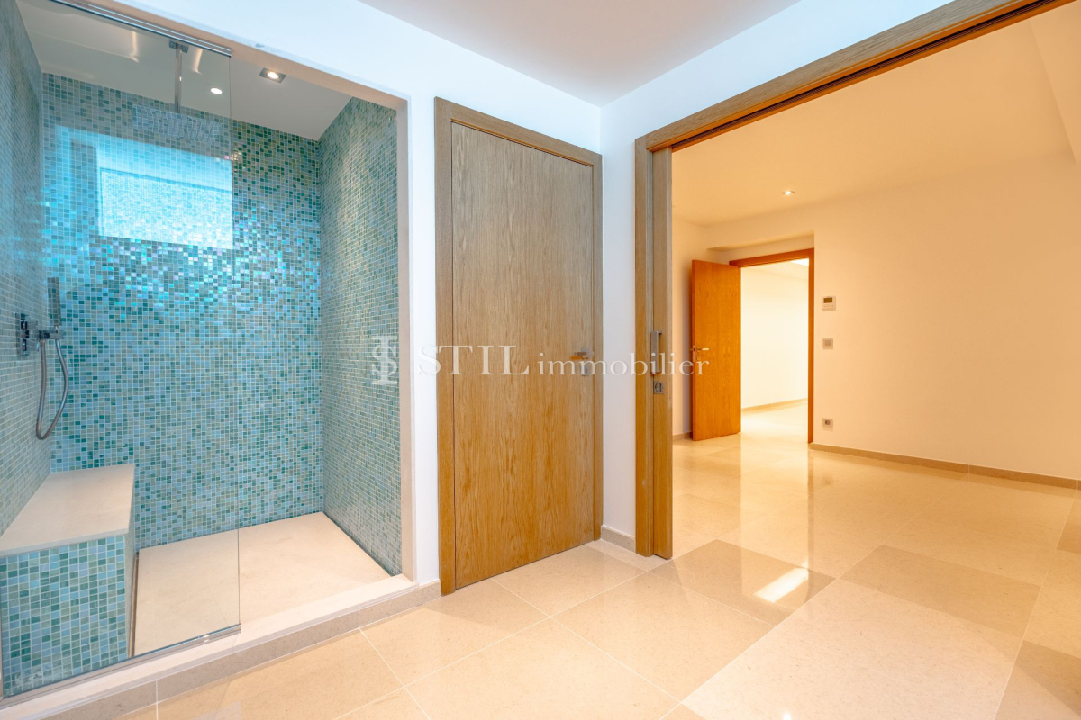 Luxury House for sale in Sainte-Maxime, 1 890 000 €, Photo 7