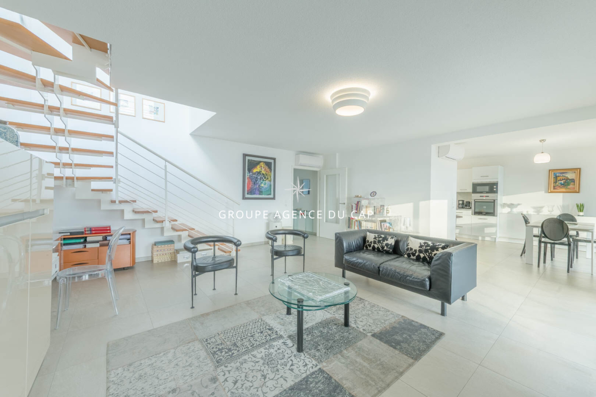 Appartement de luxe à vendre à Saint-Raphaël, 950 000 €, Photo 7