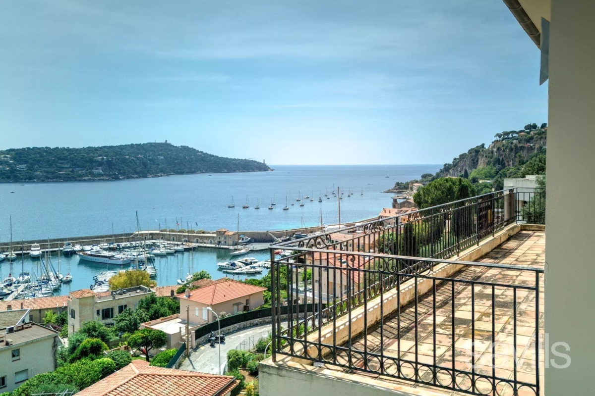 Maison de luxe à vendre à Villefranche-sur-Mer, 3 950 000 €, Photo 1