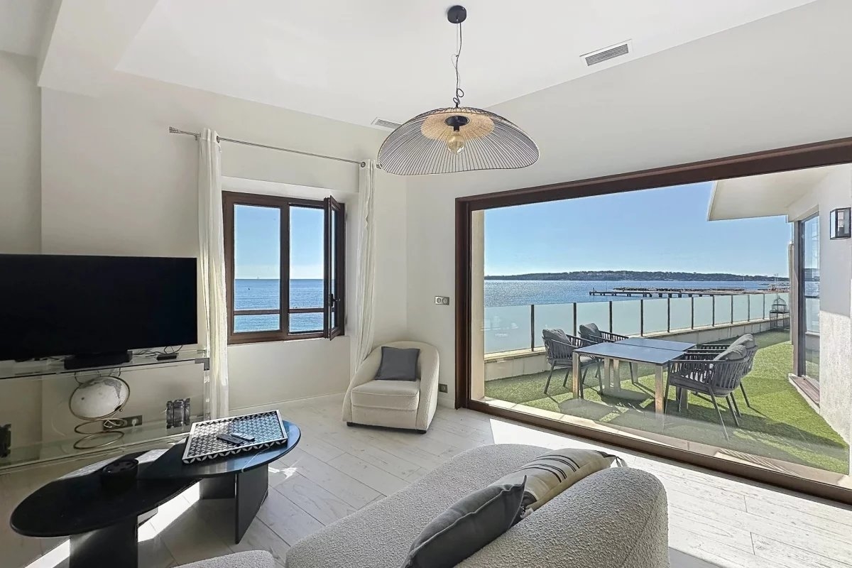 Maison de luxe à vendre à Cannes, 2 950 000 €, Photo 2