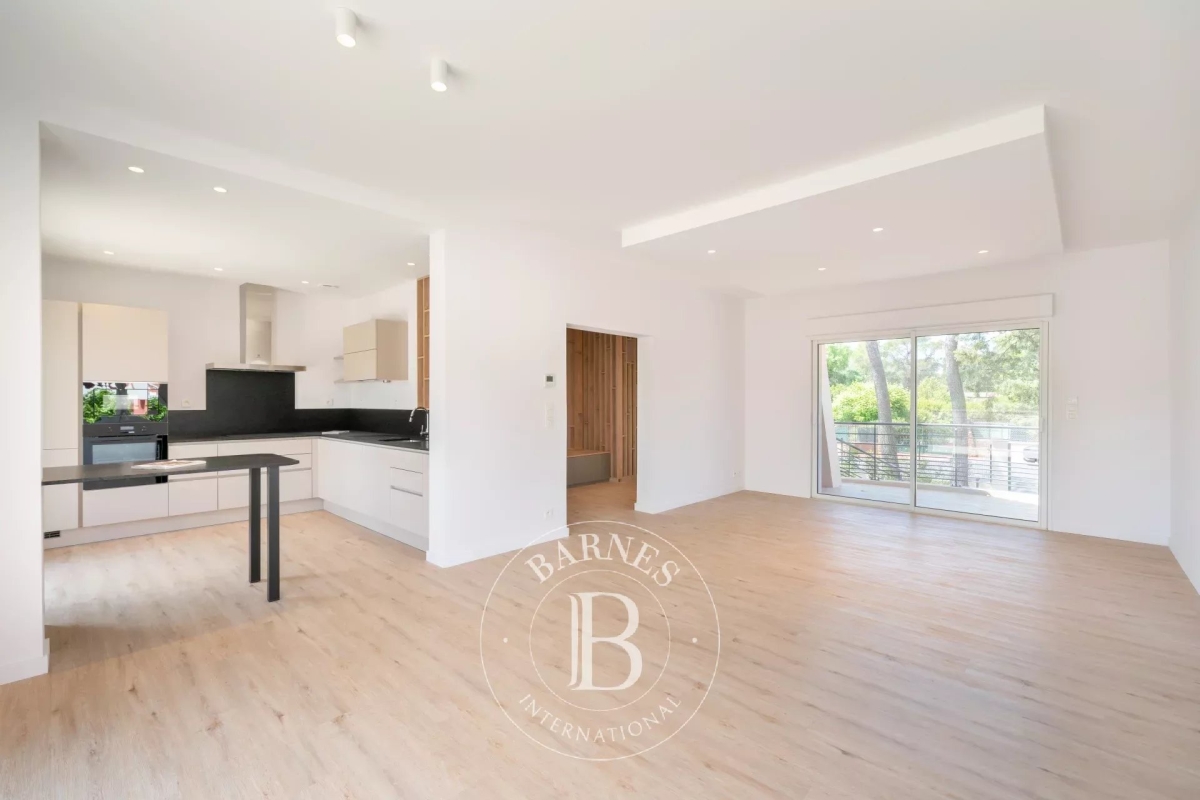 Luxury House for sale in Saint-Raphaël, 1 250 000 €, Photo 4