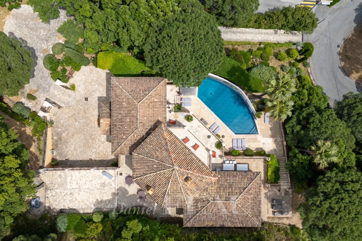Luxury House for sale in Cavalaire-sur-Mer, 2 250 000 €, Photo 6