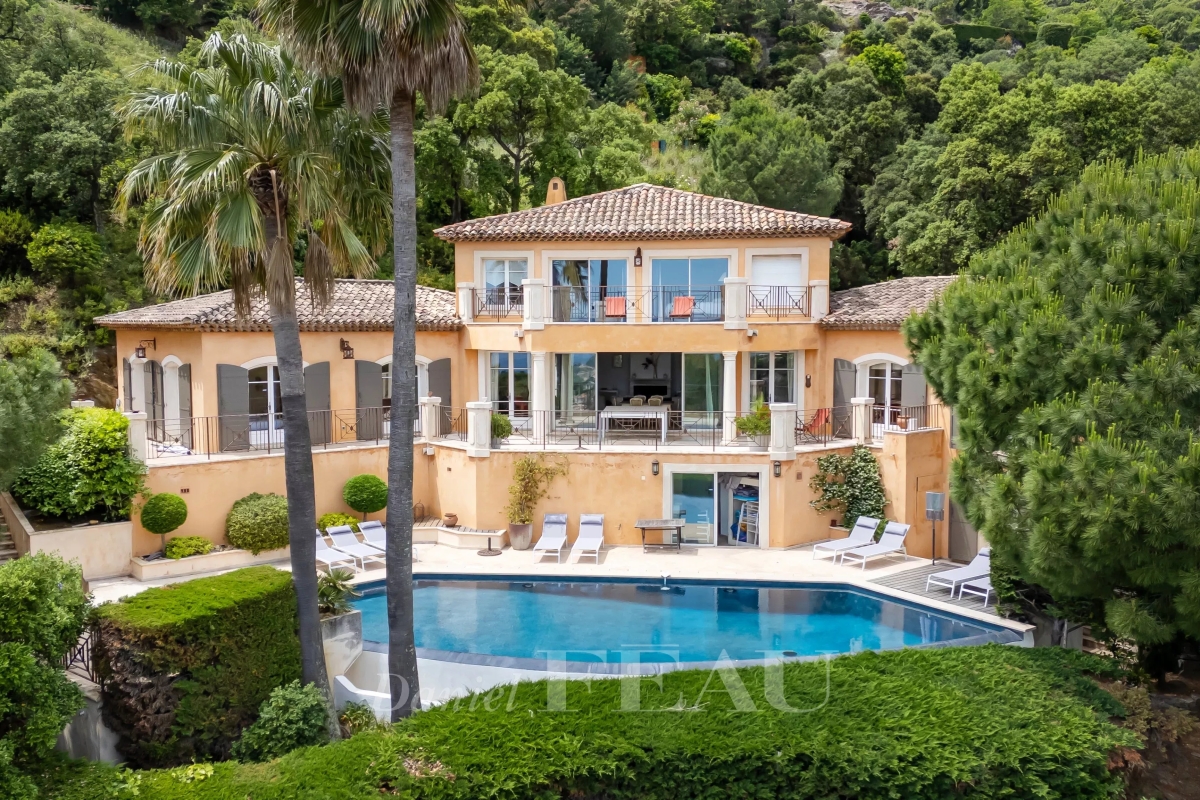 Luxury House for sale in Cavalaire-sur-Mer, 2 250 000 €, Photo 7