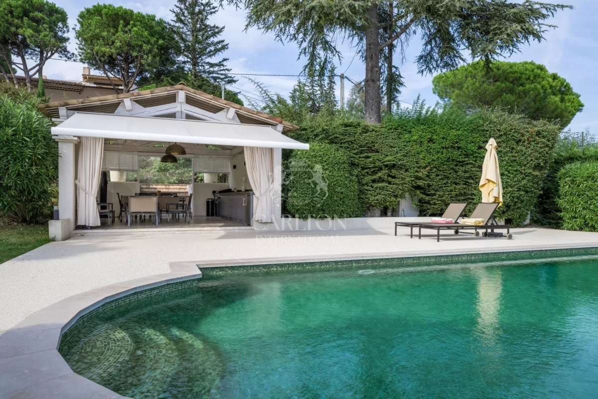 Maison de luxe à vendre à La Roquette-sur-Siagne, 2 250 000 €, Photo 2