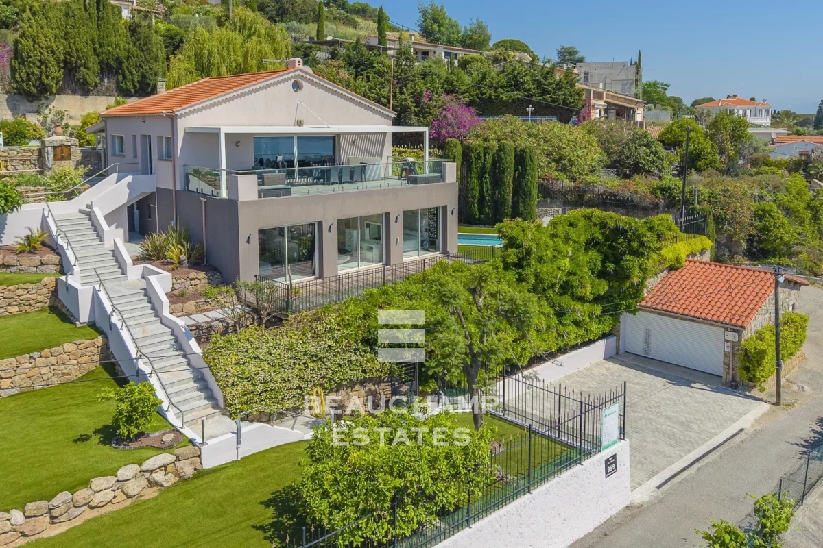 Maison de luxe à vendre à Le Golfe Juan, 2 200 000 €, Photo 1