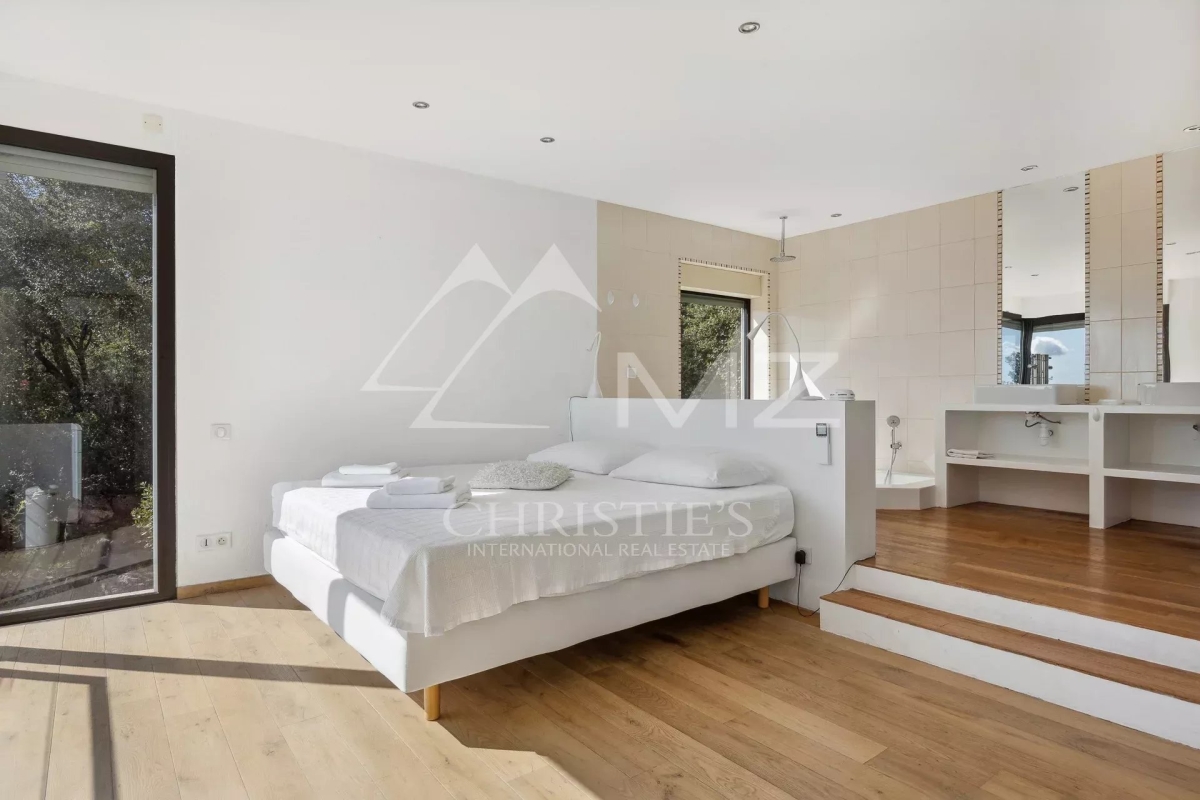 Luxury House for sale in Fayence, 1 295 000 €, Photo 7