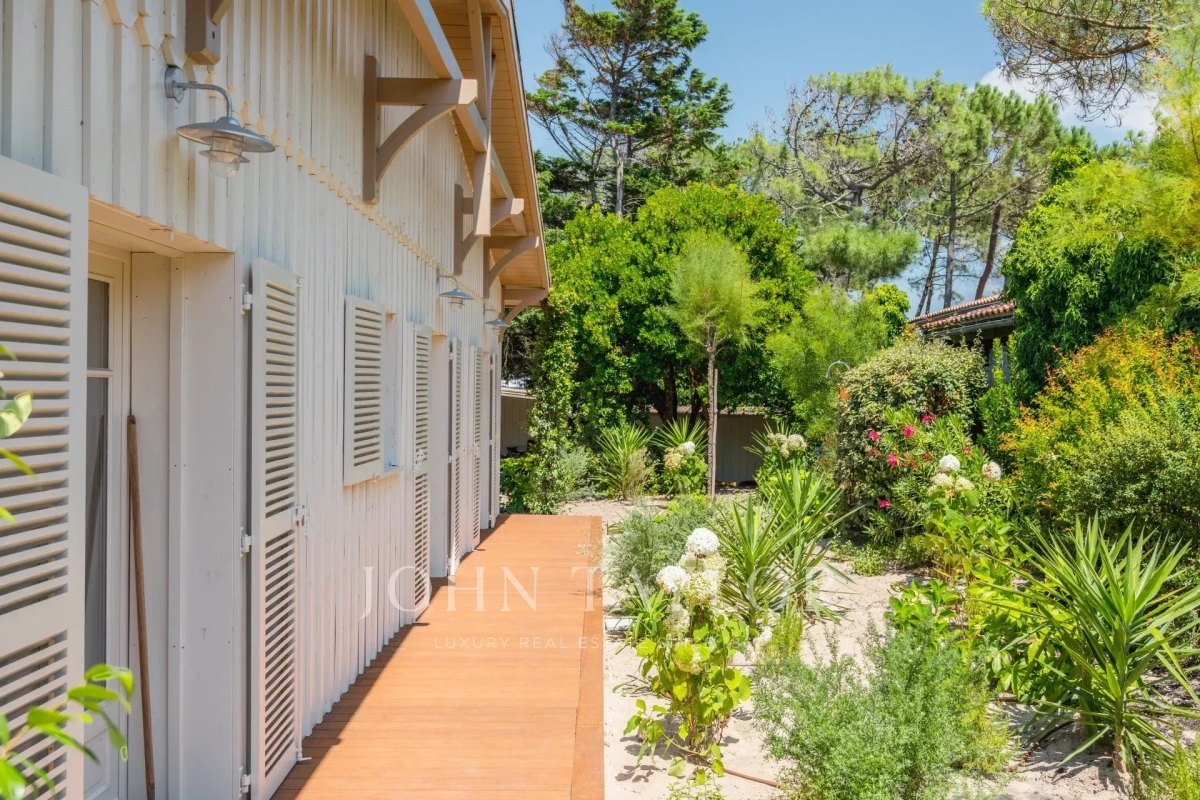Luxury House for sale in Lege Cap Ferret, 2 288 550 €, Photo 2