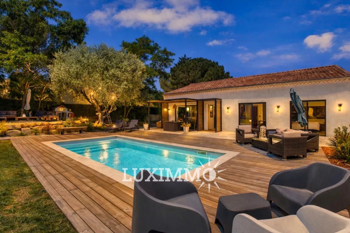 Maison de luxe à vendre à Mougins, 1 190 000 €, Photo 1