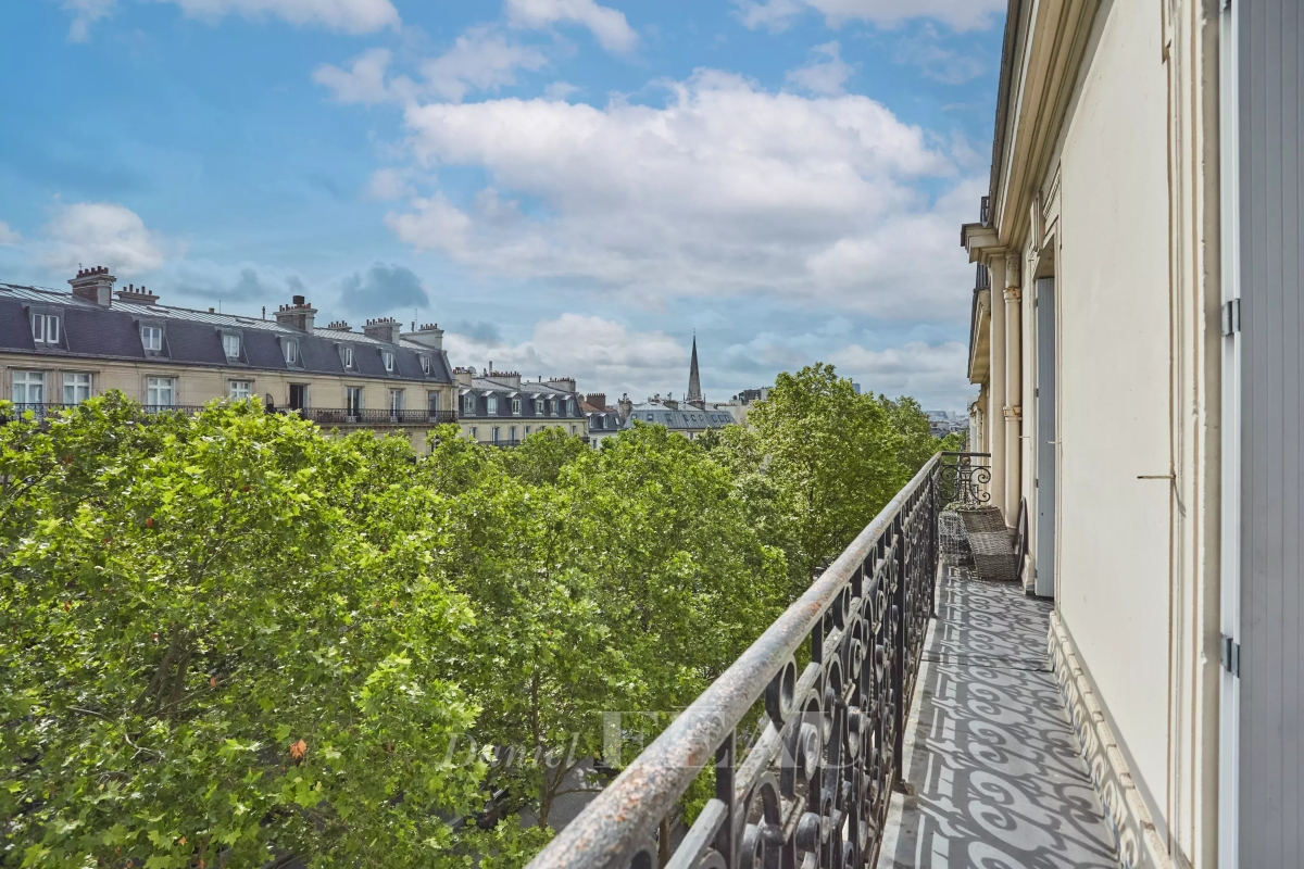 Appartement de luxe à vendre à Paris 16ème, 835 000 €, Photo 2