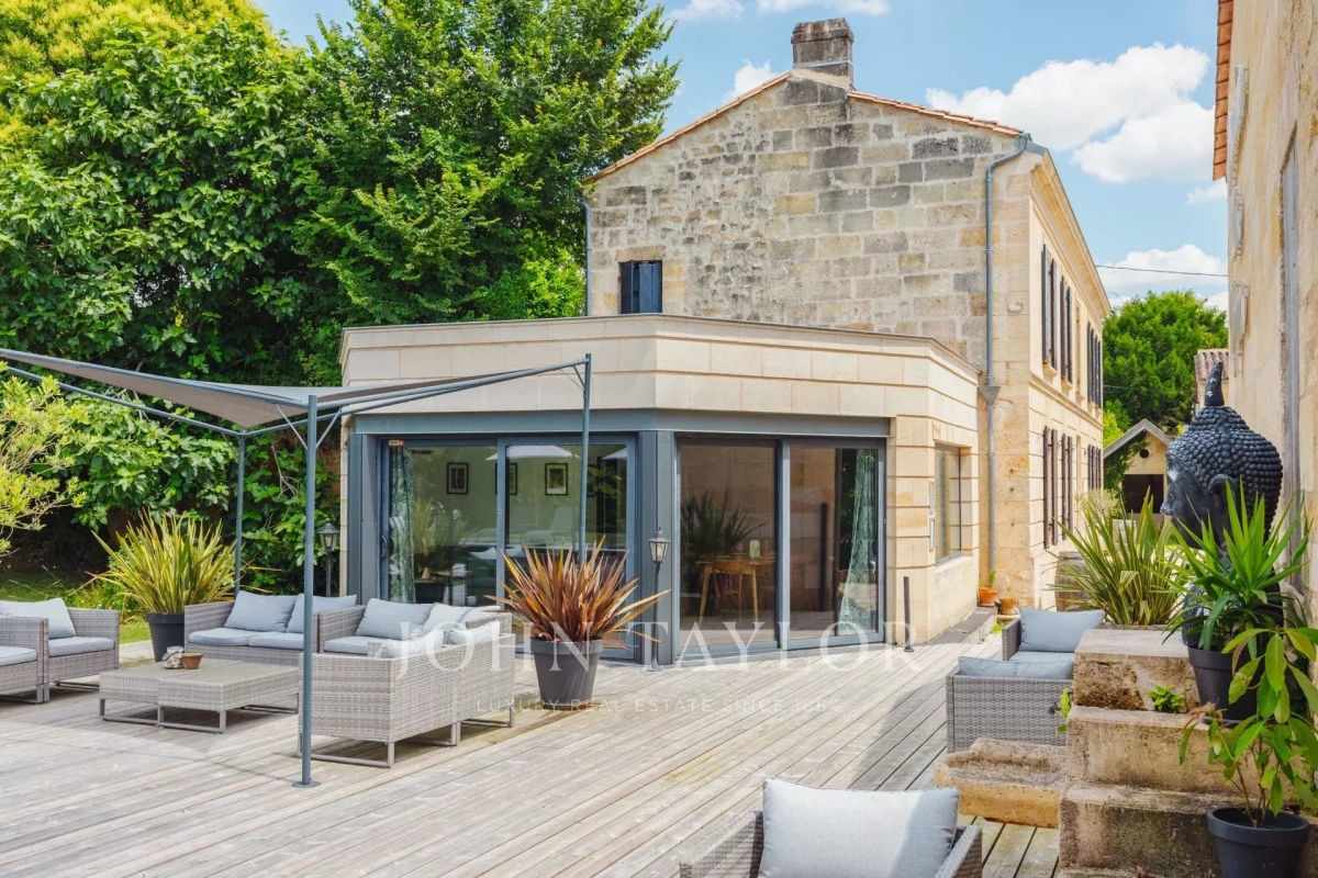 Luxury House for sale in Prignac et Marcamps, 1 575 000 €, Photo 3