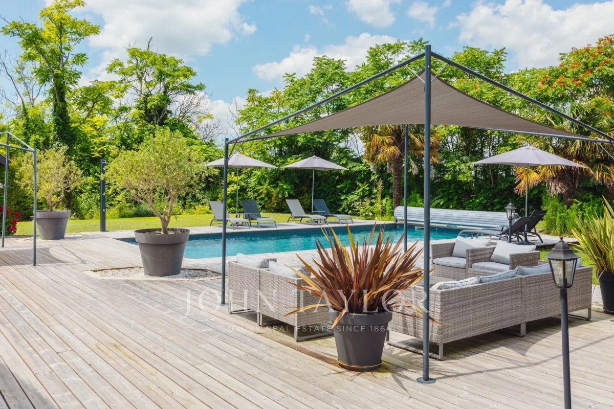 Luxury House for sale in Prignac et Marcamps, 1 575 000 €, Photo 7