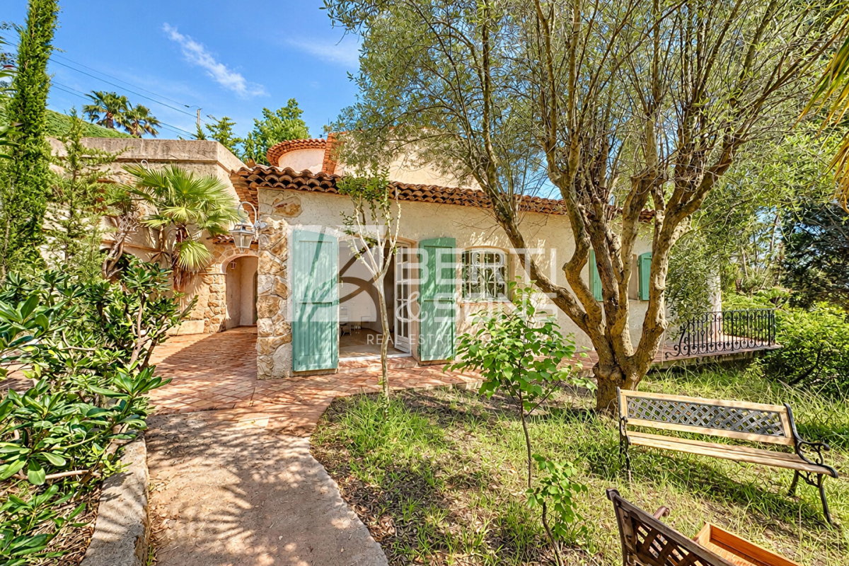 Luxury House for sale in Mandelieu-la-Napoule, 1 495 000 €, Photo 7