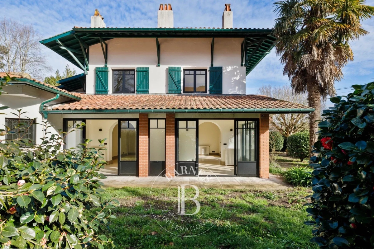 Luxury House for sale in Biarritz, 2 650 000 €, Photo 1