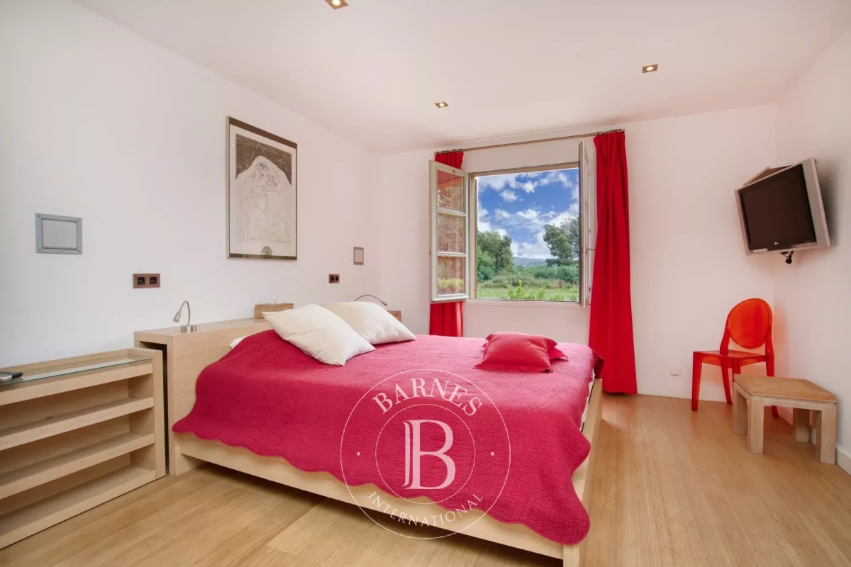 Luxury House for sale in Cogolin, 1 390 000 €, Photo 6