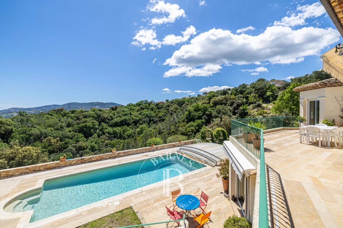 Luxury House for sale in Peymeinade, 1 558 000 €, Photo 1