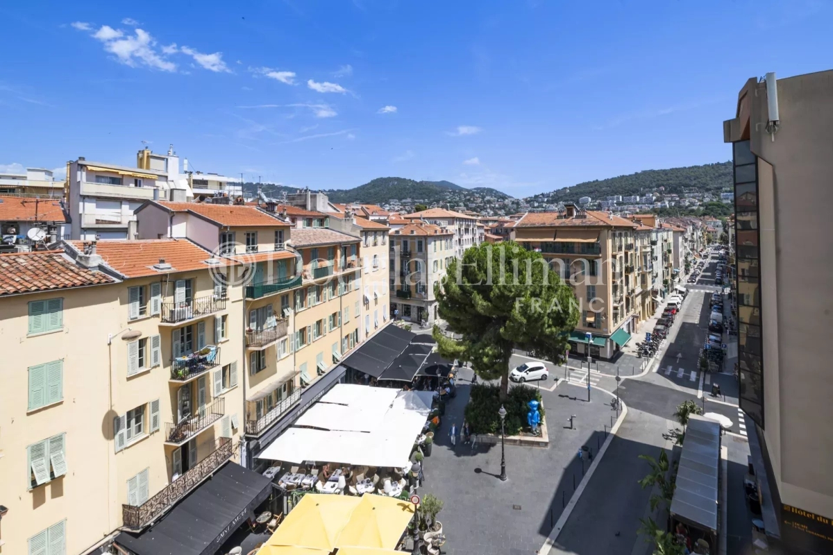 Luxury Apartment for sale in Nice, 990 000 €, Photo 3