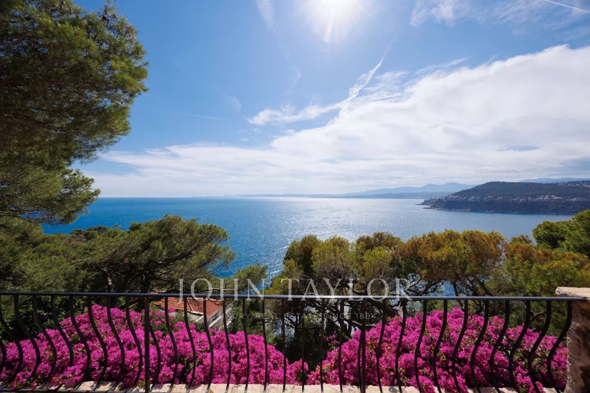 Maison de luxe à vendre à Saint-Jean-Cap-Ferrat, 15 800 000 €, Photo 2
