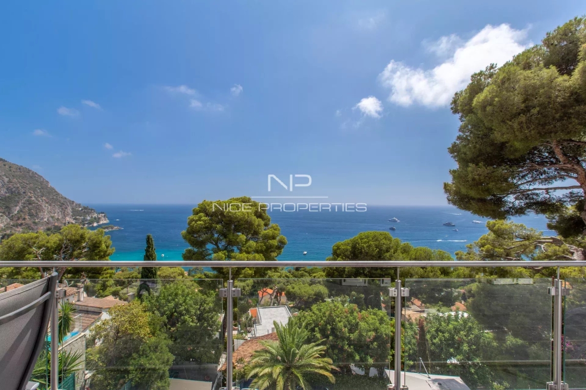 Maison de luxe à vendre à Èze, 1 950 000 €, Photo 1
