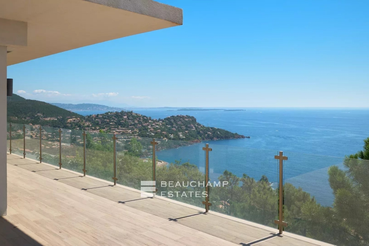 Luxury House for sale in Théoule-sur-Mer, 2 940 000 €, Photo 6