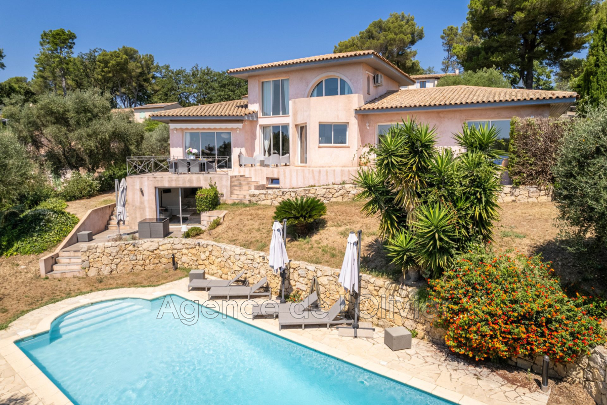 Maison de luxe à vendre à Valbonne, 1 750 000 €, Photo 1