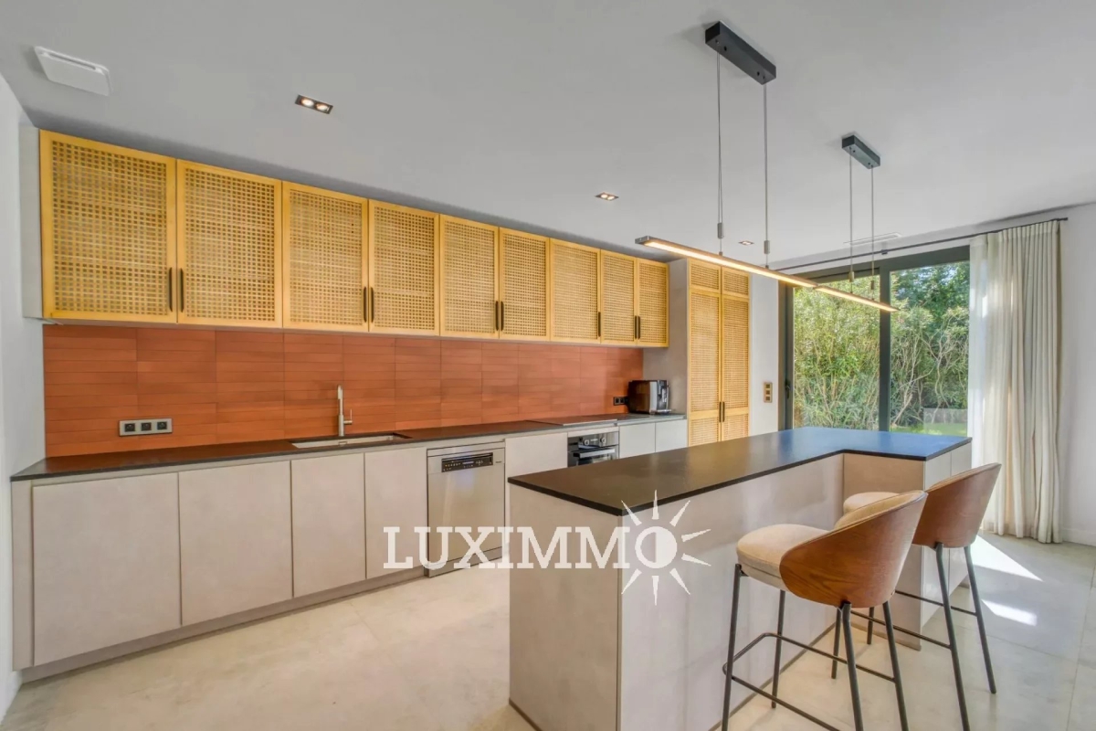 Luxury House for sale in Mougins, 2 650 000 €, Photo 6