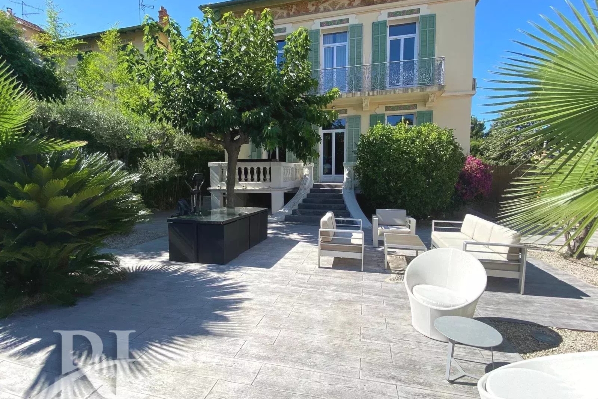 Maison de luxe à vendre à Cannes, 2 240 000 €, Photo 5