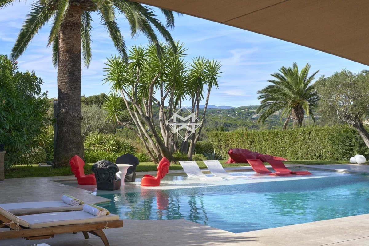 Maison de luxe à vendre à Saint-Tropez, 9 900 000 €, Photo 2
