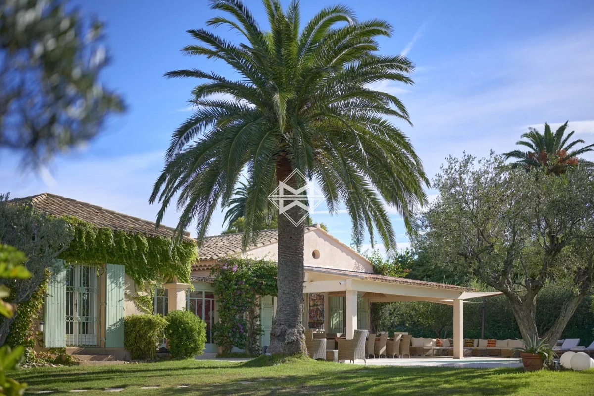 Maison de luxe à vendre à Saint-Tropez, 9 900 000 €, Photo 3