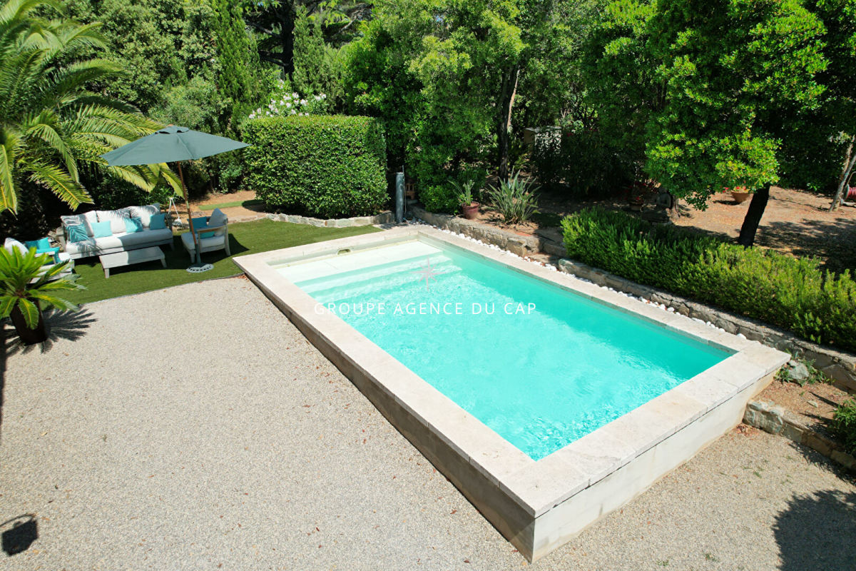 Maison de luxe à vendre à Saint-Aygulf, 1 290 000 €, Photo 2