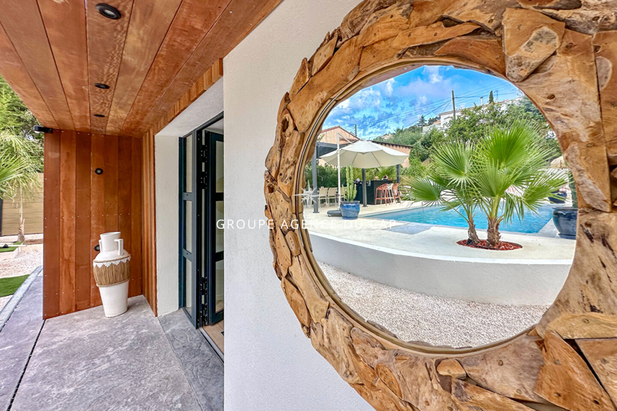 Maison de luxe à vendre à Saint-Aygulf, 1 190 000 €, Photo 4