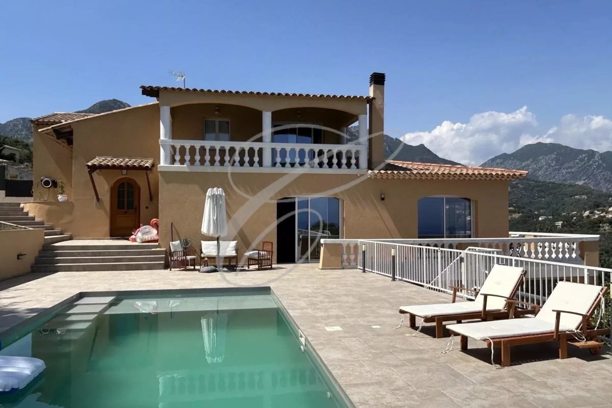 Maison de luxe à vendre à Menton, 2 200 000 €, Photo 2