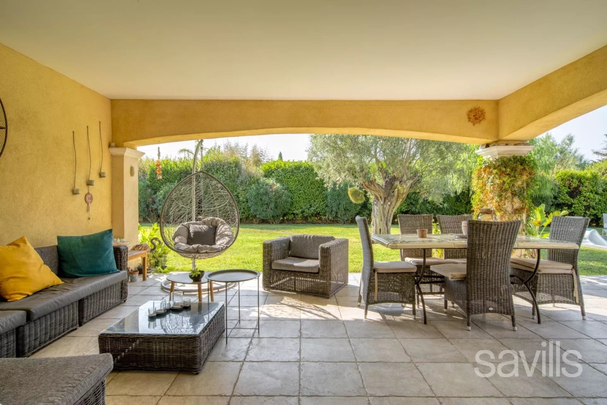 Maison de luxe à vendre à Antibes, 1 890 000 €, Photo 3