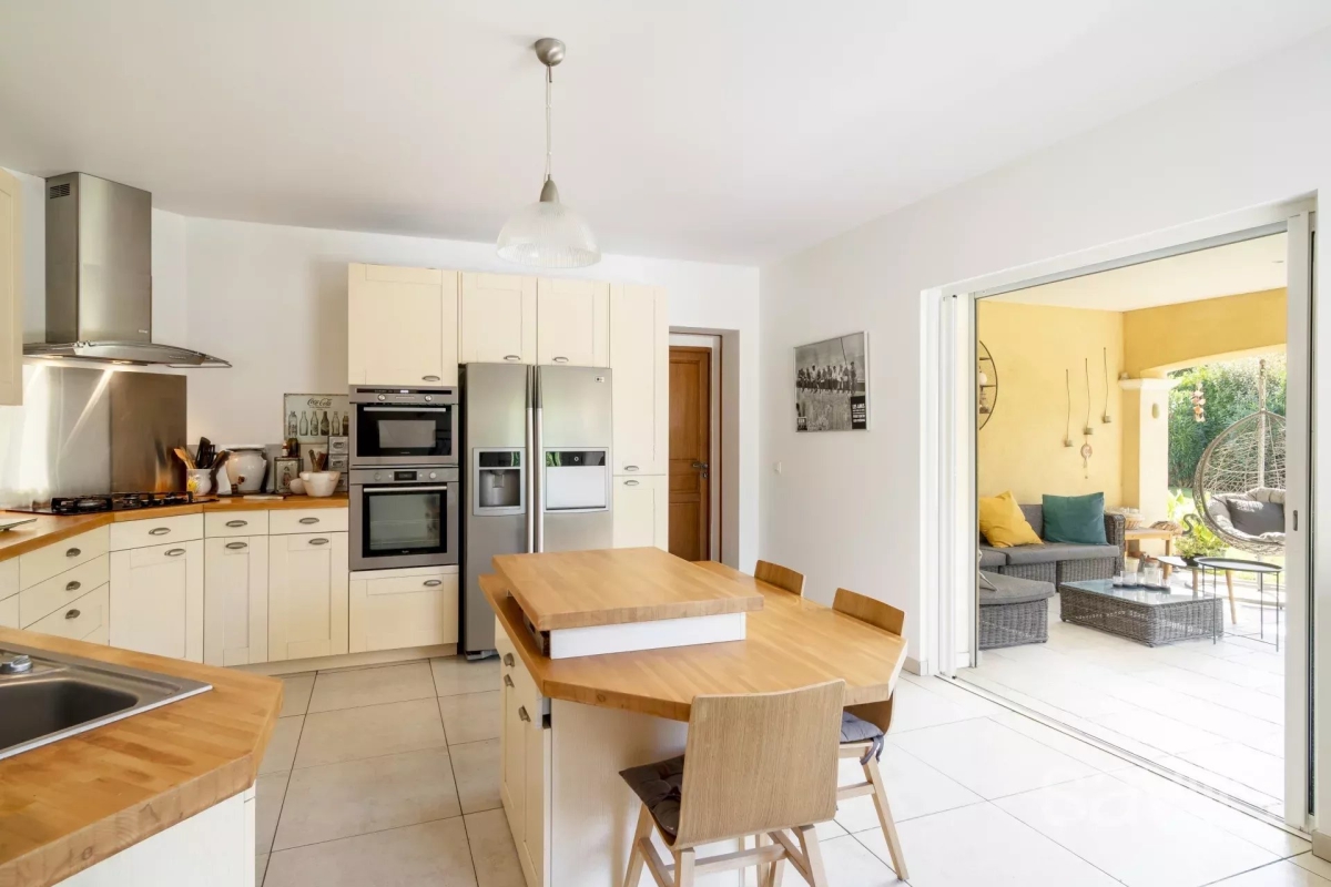 Maison de luxe à vendre à Antibes, 1 890 000 €, Photo 6